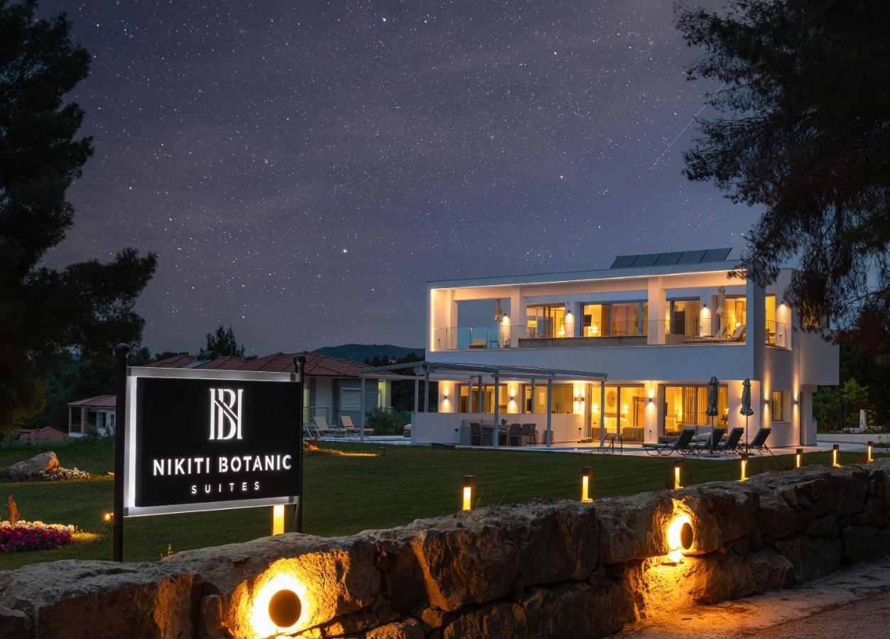 Nikiti Botanic Pool Suites Buitenkant foto