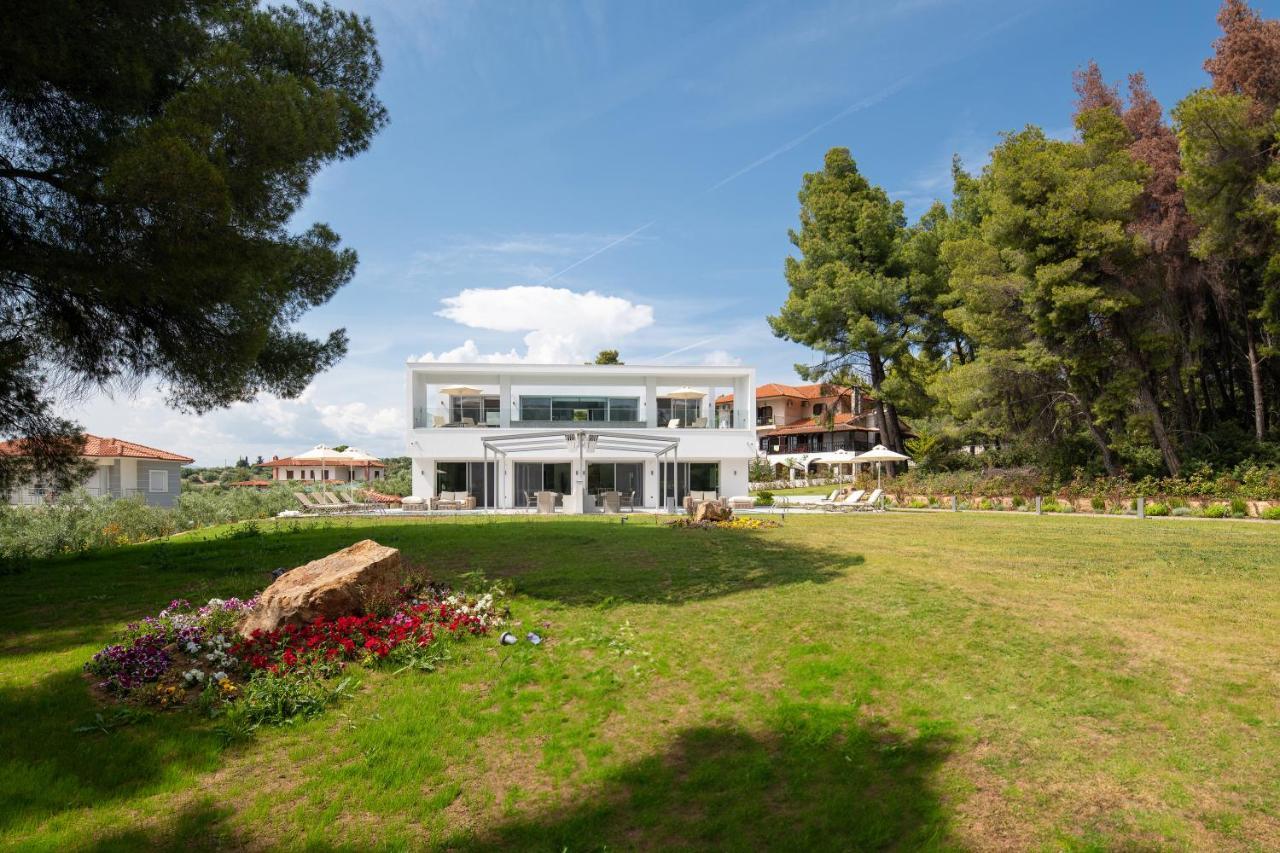 Nikiti Botanic Pool Suites Buitenkant foto
