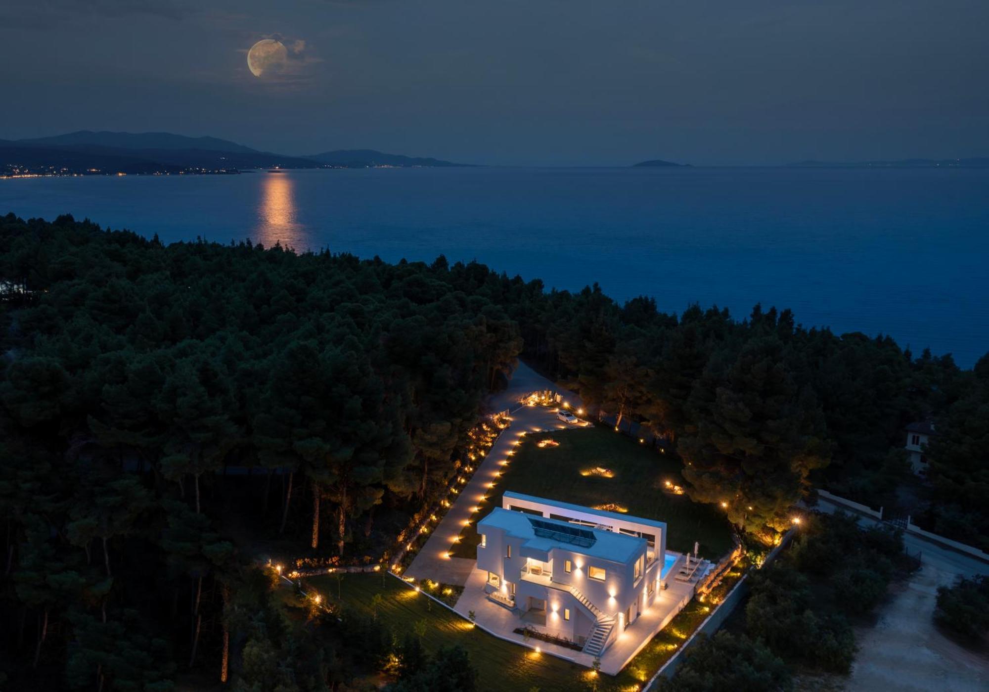 Nikiti Botanic Pool Suites Buitenkant foto